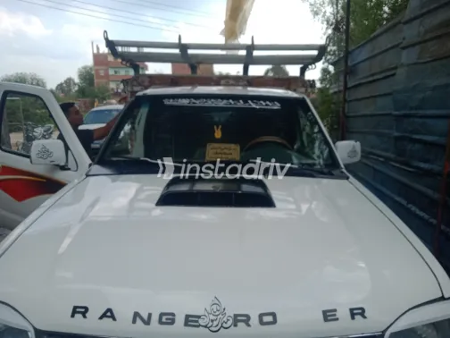 Nissan Pick up 2014 White Used for Sale - 5