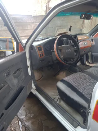 Nissan Pick up 2014 White Used for Sale