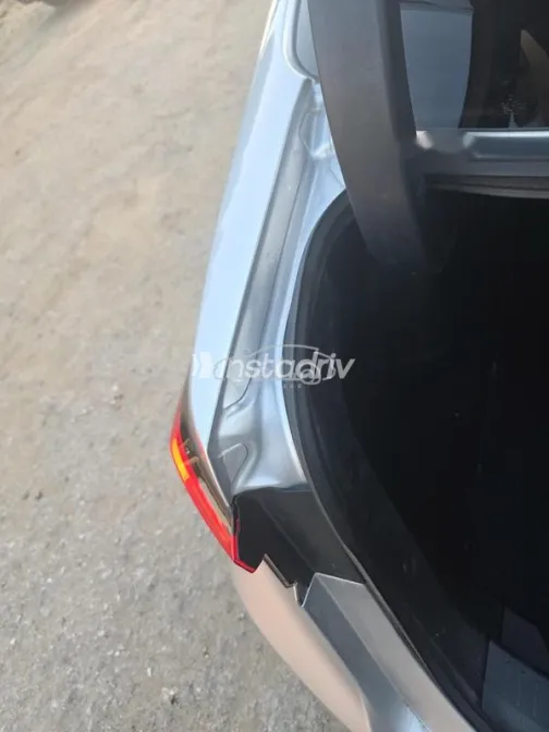 تويوتا كورولا 2024 أبيض مستعملة للبيع - 9