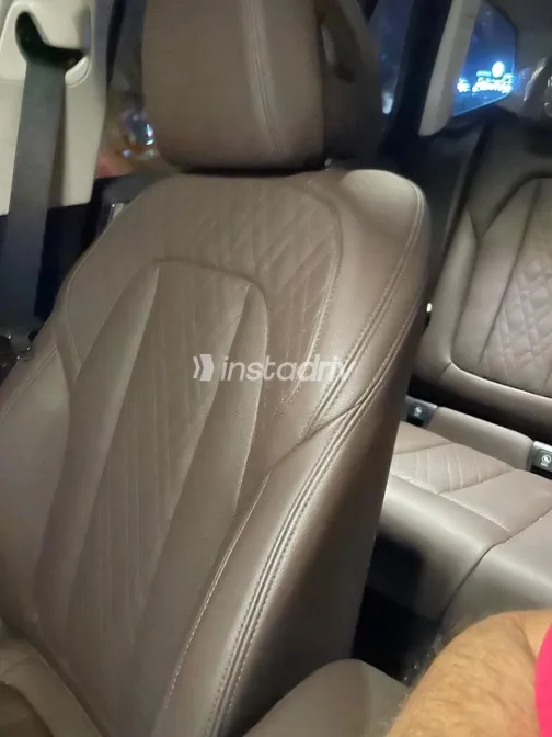 بي ام دبليو IX3 2024 أبيض مستعملة للبيع - 1