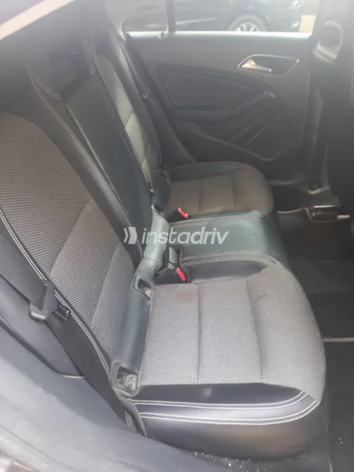 مرسيدس CLA 180 2019 أبيض مستعملة للبيع - 4