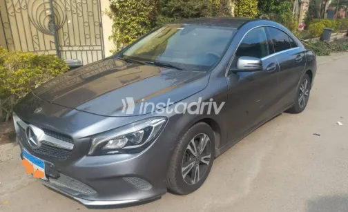 مرسيدس CLA 180 2019 أبيض مستعملة للبيع - 9