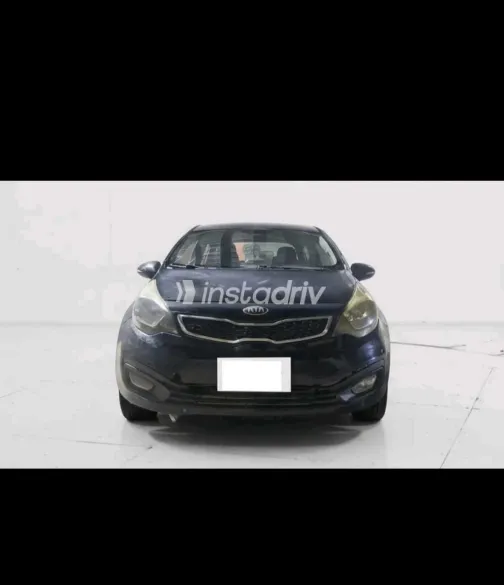 كيا ريو 2013 أبيض مستعملة للبيع - 1