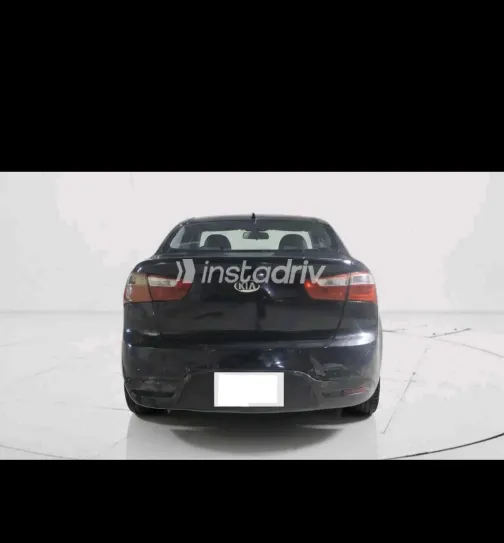 كيا ريو 2013 أبيض مستعملة للبيع - 2