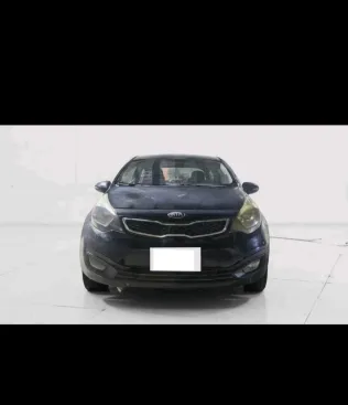 كيا ريو 2013 أبيض مستعملة للبيع