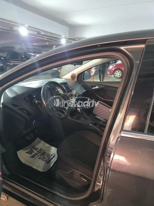 Ford Focus 2018 Gray Used for Sale - 5