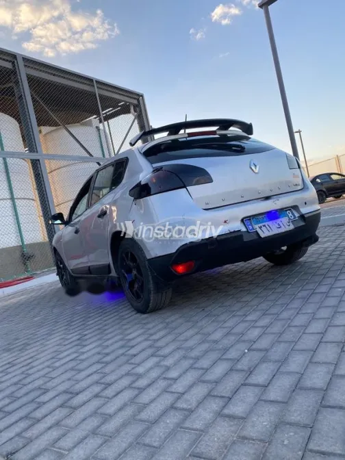 Renault Megane 2011 Silver Used for Sale - 7