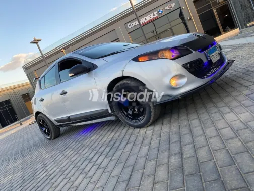 Renault Megane 2011 Silver Used for Sale - 9