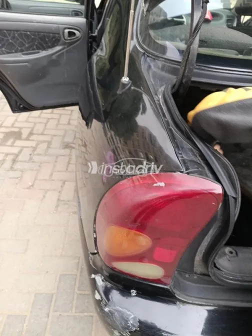 دايو لانوس 2007 أسود مستعملة للبيع - 6