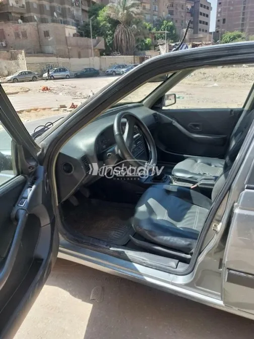 بيجو 301 2007 فضي مستعملة للبيع - 10