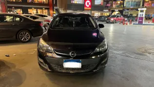 Opel Astra 2018 White Used for Sale