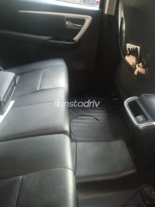 تويوتا فورتشنر 2022 أبيض مستعملة للبيع - 7