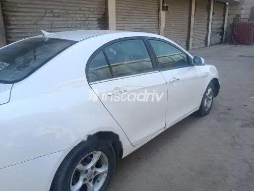 Geely Emgrand X7 2013 White Used for Sale - 6