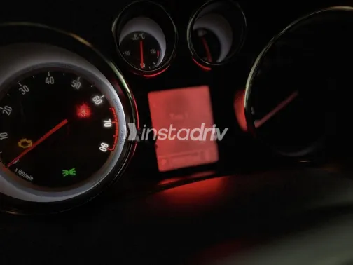 Opel Astra 2013 Black Used for Sale - 7