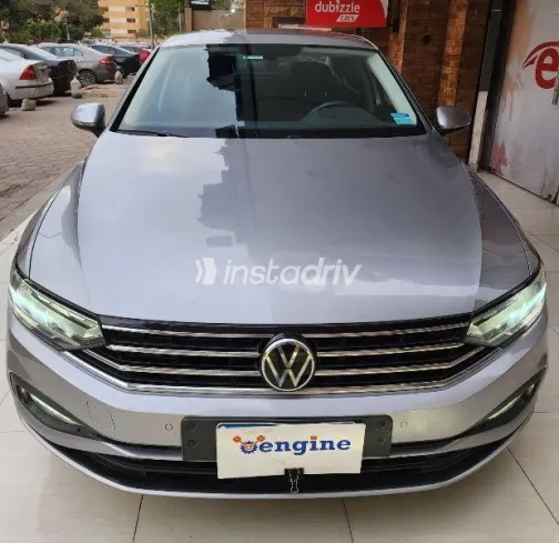 Volkswagen Passat 2022 Silver Used for Sale - 1