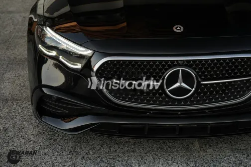 مرسيدس E 200 2024 أسود مستعملة للبيع - 4