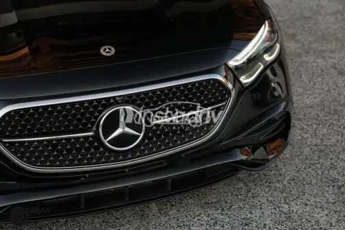 مرسيدس E 200 2024 أسود مستعملة للبيع - 5