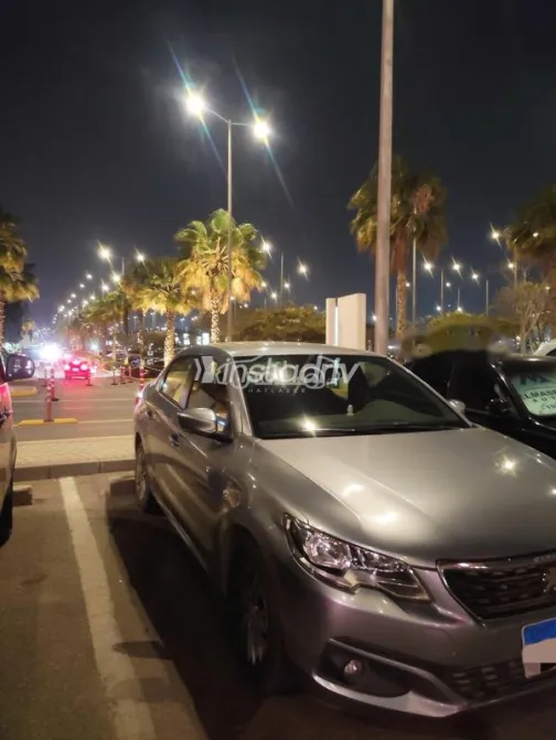 بيجو 301 2020 أبيض مستعملة للبيع - 1