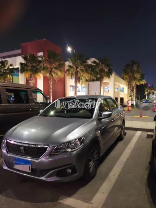 بيجو 301 2020 أبيض مستعملة للبيع - 3