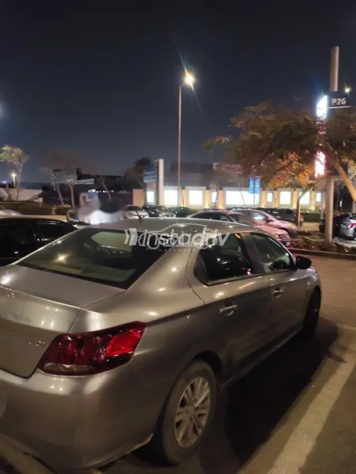 بيجو 301 2020 أبيض مستعملة للبيع - 4