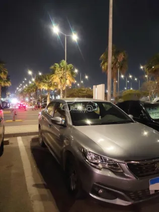 بيجو 301 2020 أبيض مستعملة للبيع