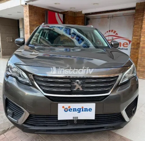بيجو 5008 2019 بني مستعملة للبيع - 1