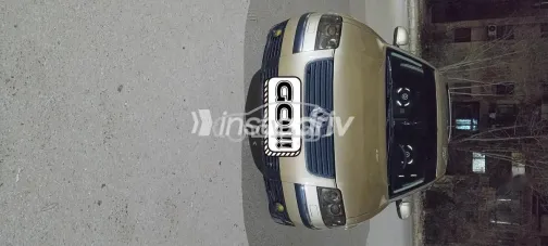 فولكس فاغن باسات 2001 ذهبي مستعملة للبيع - 3