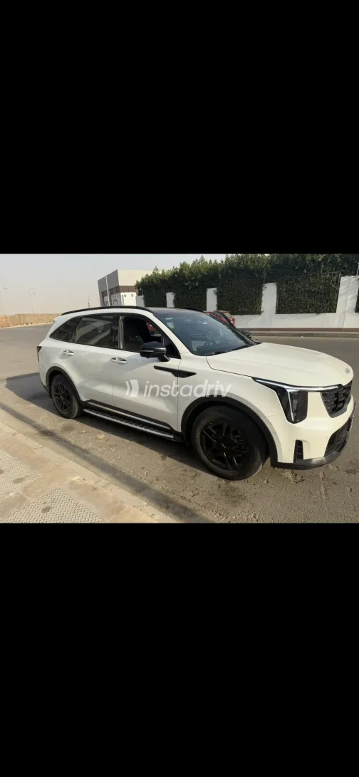 كيا سورينتو 2024 أبيض مستعملة للبيع - 7