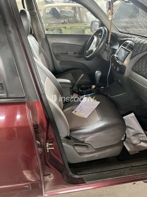 Speranza Tiggo 2009 White Used for Sale - 1