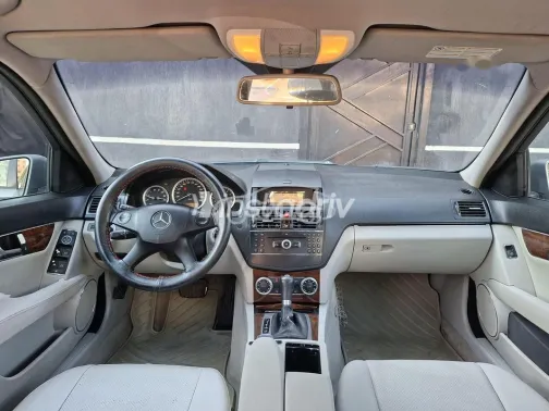 مرسيدس C 180 2009 فضي مستعملة للبيع - 9