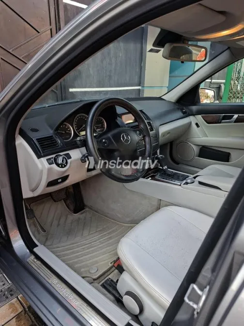 مرسيدس C 180 2009 فضي مستعملة للبيع - 10