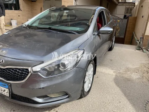 Kia Cerato 2016 Dark Gray Used for Sale - 2