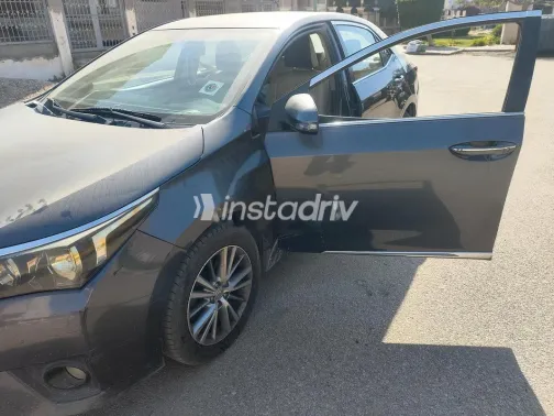 Toyota Corolla 2015 Black Used for Sale - 1