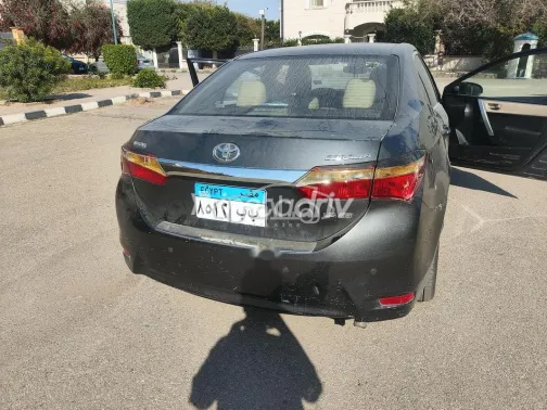 Toyota Corolla 2015 Black Used for Sale - 4