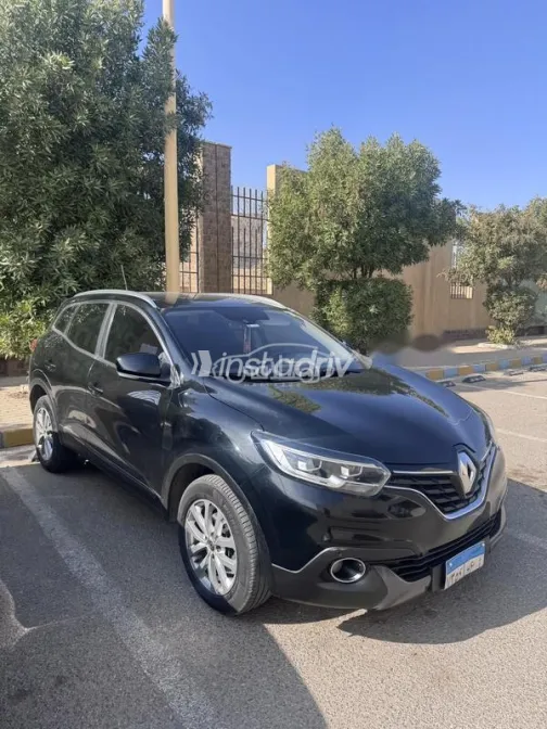 Renault Kadjar 2019 Black Used for Sale - 2