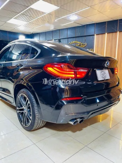 بي ام دبليو X4 2016 أسود مستعملة للبيع - 6