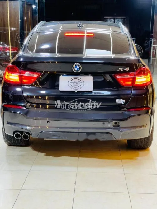 بي ام دبليو X4 2016 أسود مستعملة للبيع - 8