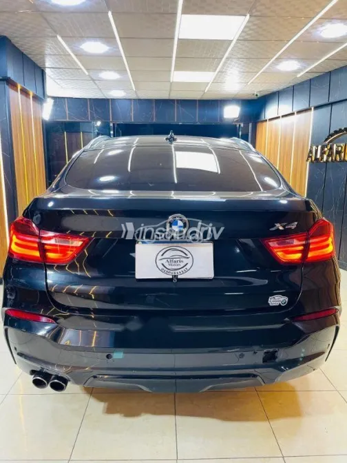 بي ام دبليو X4 2016 أسود مستعملة للبيع - 9