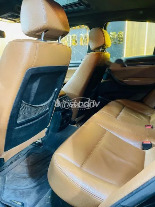 بي ام دبليو X4 2016 أسود مستعملة للبيع - 10