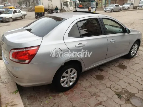 Chevrolet Optra 2018 White Used for Sale - 9