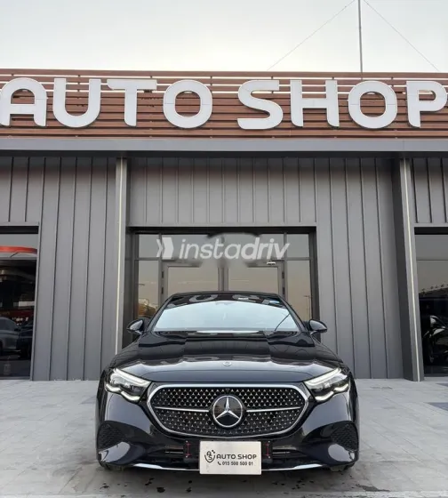 مرسيدس E 200 2024 رمادي مستعملة للبيع - 1