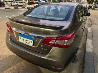 نيسان سنترا 2021 أبيض مستعملة للبيع