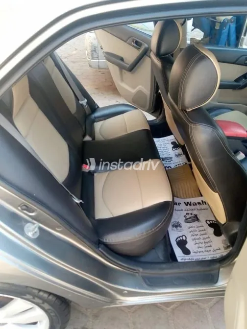 Kia Cerato 2010 White Used for Sale - 3