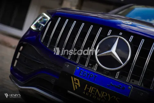 Mercedes GLC 300 2021 White Used for Sale - 1