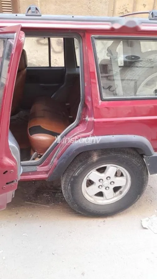 Jeep Cherokee 1996 Red Used for Sale - 5