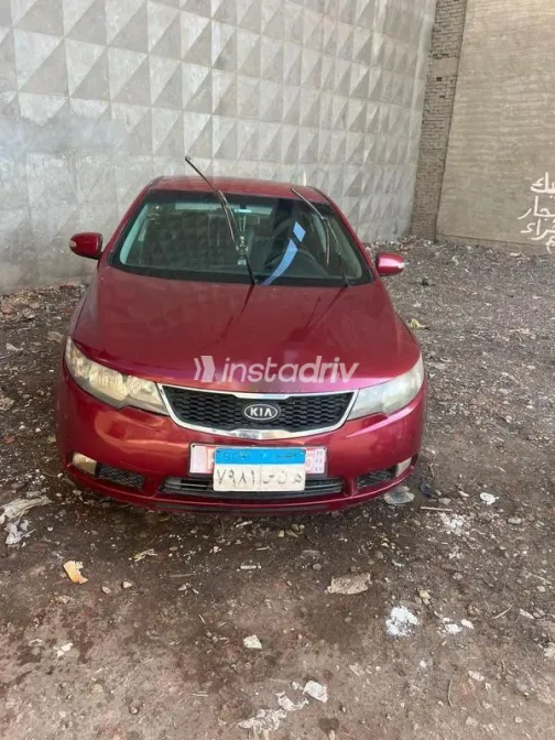 Kia Cerato 2012 Red Used for Sale - 1