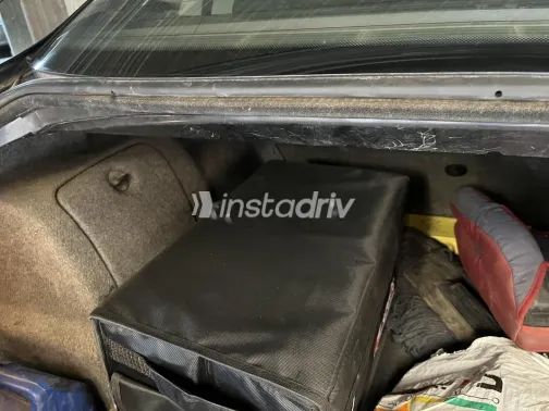 بي ام دبليو 318 2002 أسود مستعملة للبيع - 8