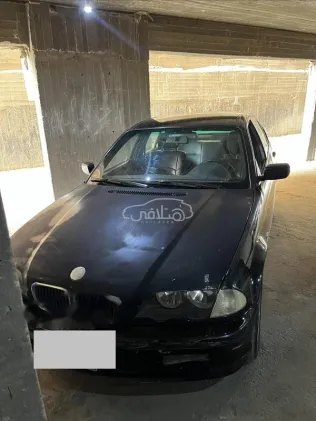 بي ام دبليو 318 2002 أسود مستعملة للبيع
