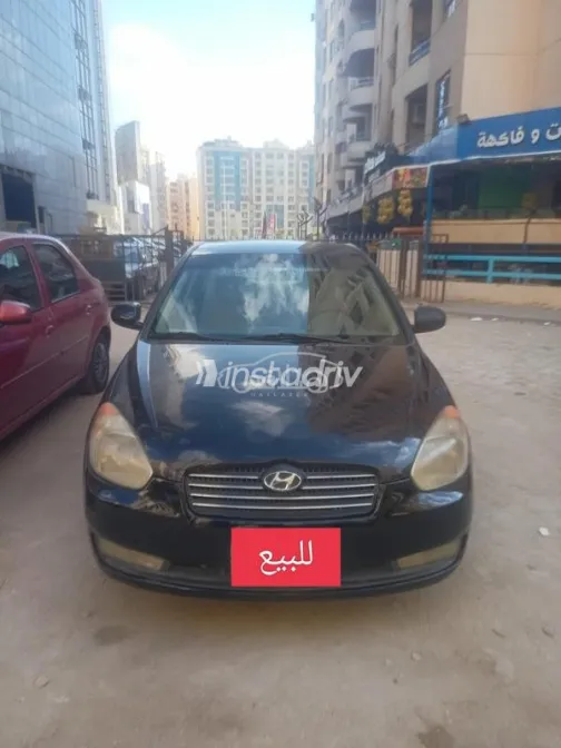 Hyundai Accent 2010 Black Used for Sale - 3