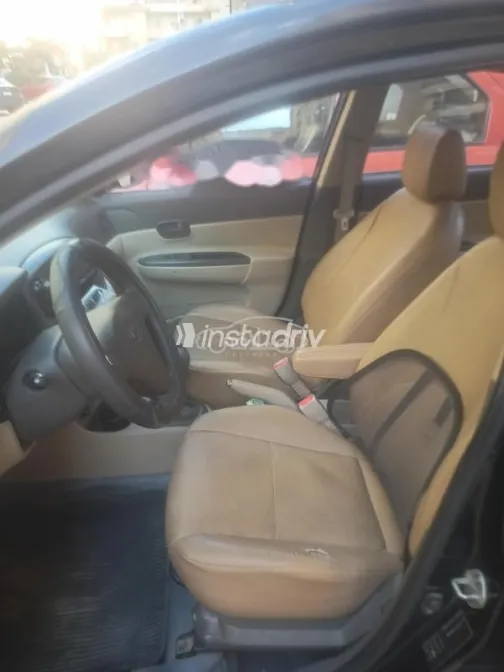 Hyundai Accent 2010 Black Used for Sale - 6